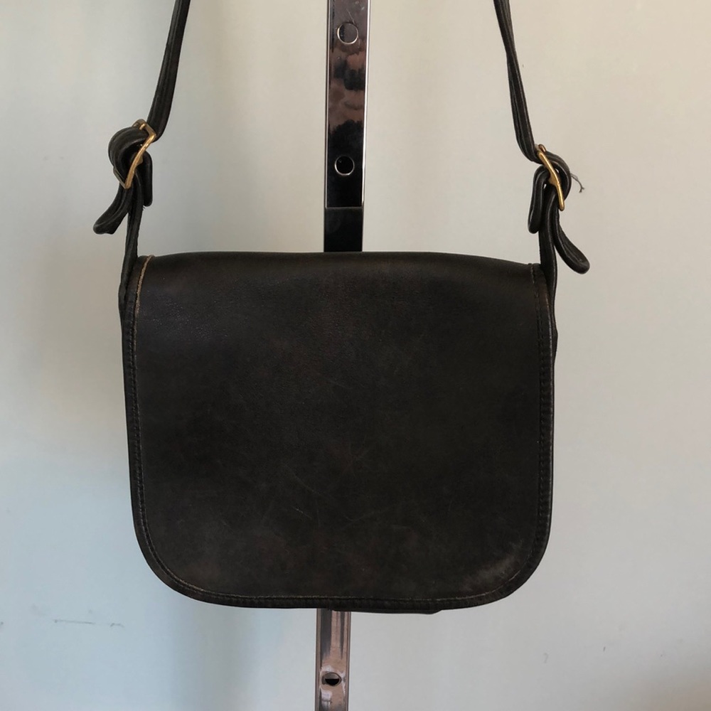 Vtg authentic cowhide leather coach shoulder bag